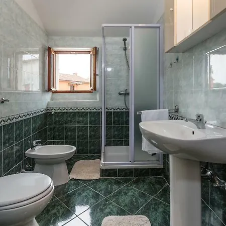 Nilda 2 Apartment Funtana